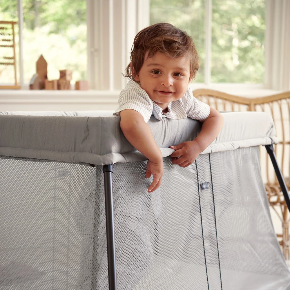 Lit Parapluie Light Argent De BabyBjörn – Image 4